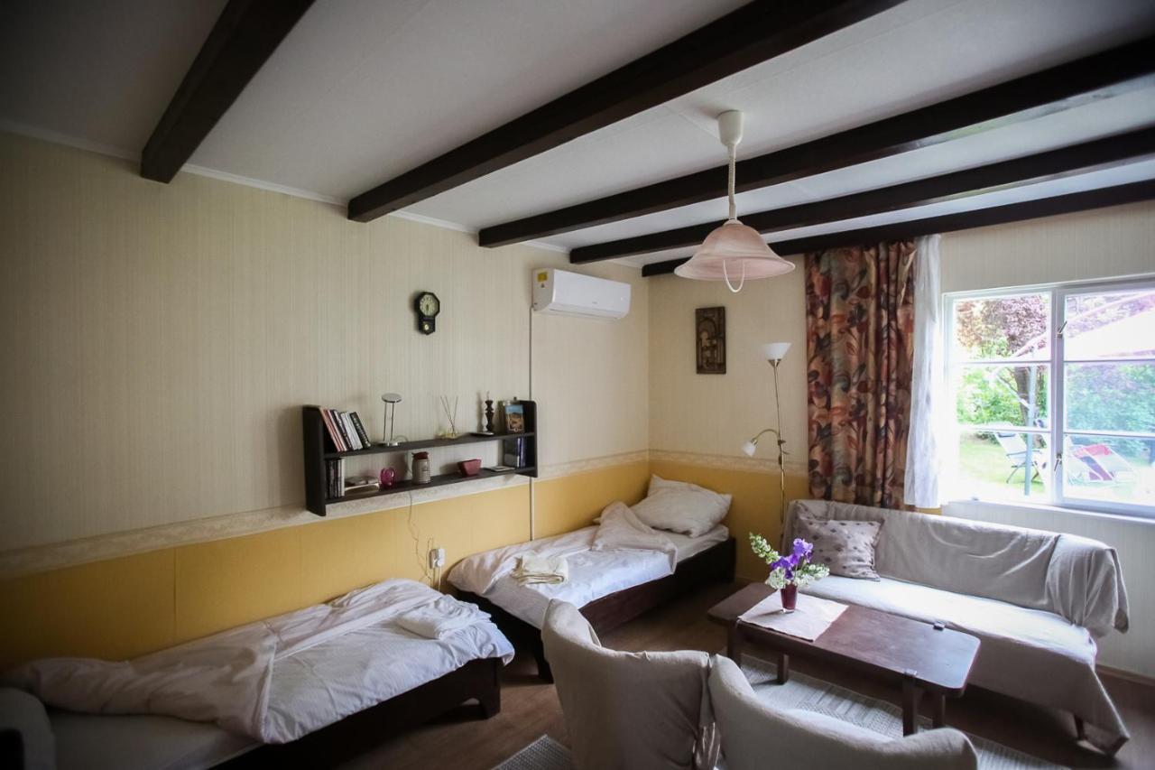 Hellenyi Apartmanok Harkany Exterior photo